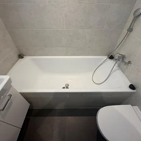 Chambre Chez L'Habitant 홈스테이 Saxon